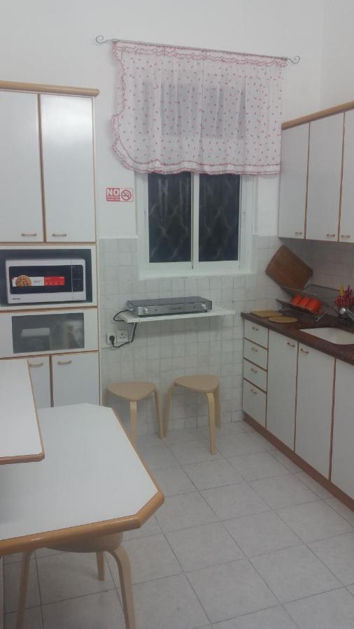 Guesthouse Comfy - Separate Rooms In The Apartment For A Relaxing Holiday Haifa Esterno foto
