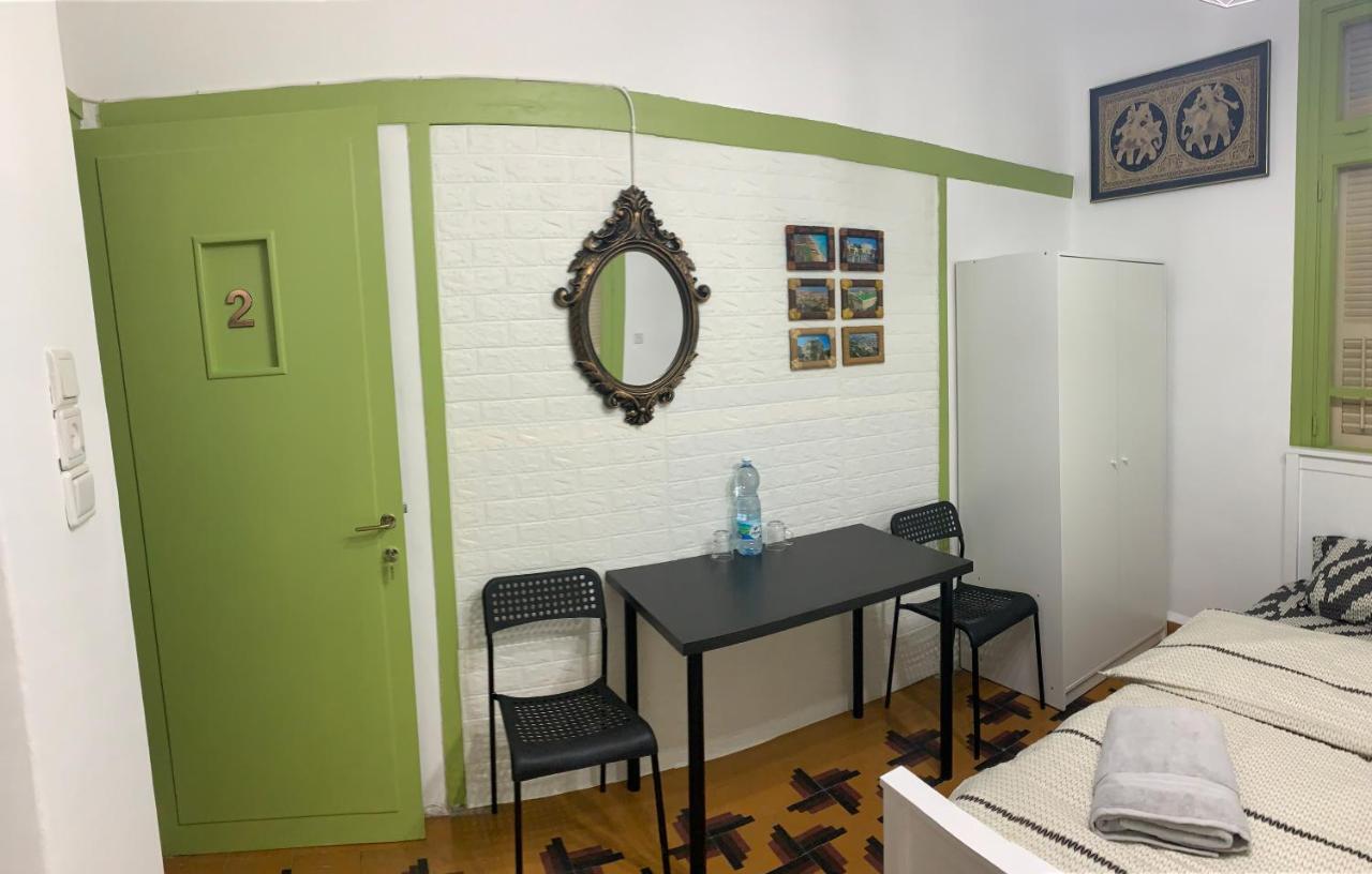 Guesthouse Comfy - Separate Rooms In The Apartment For A Relaxing Holiday Haifa Esterno foto